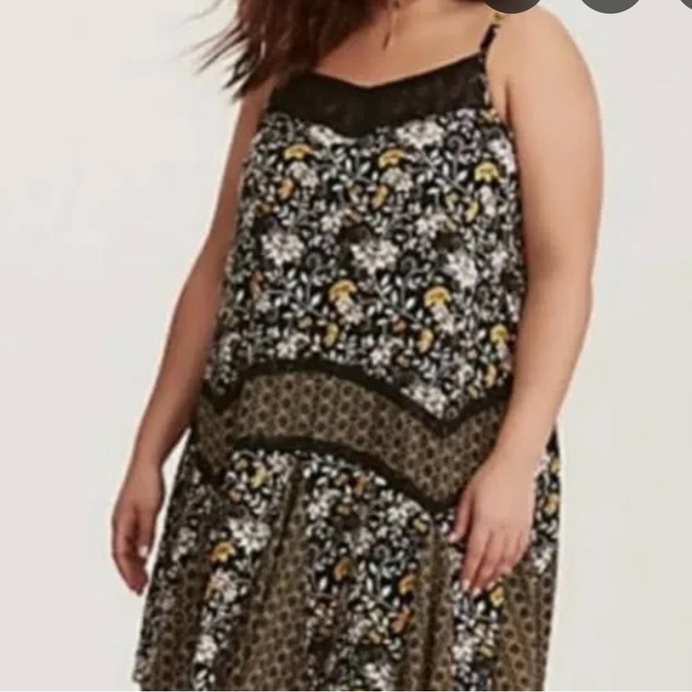 Torrid floral ditsy challis rayon & lace sundress romantic spring summer  Size 3